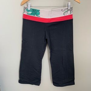 Reversible Lululemon wide leg crops